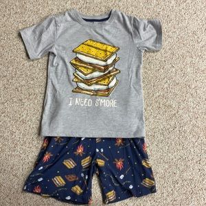 Super cute s’mores pajama set